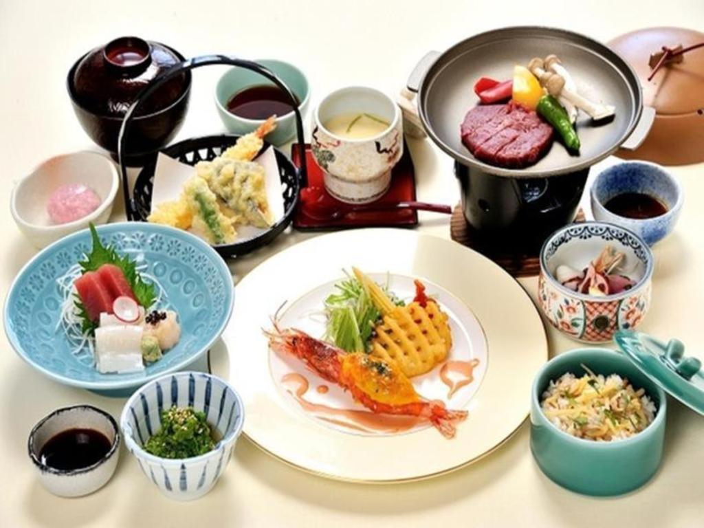 Hokkaido Futomi Meisen Manyo No Yu Ishikari Exterior photo